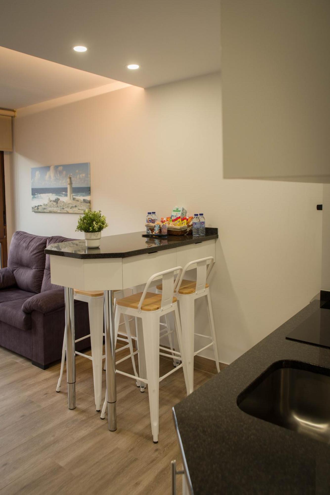 Apartamentos turisticos HAZ AMIGO Muxía Habitación foto