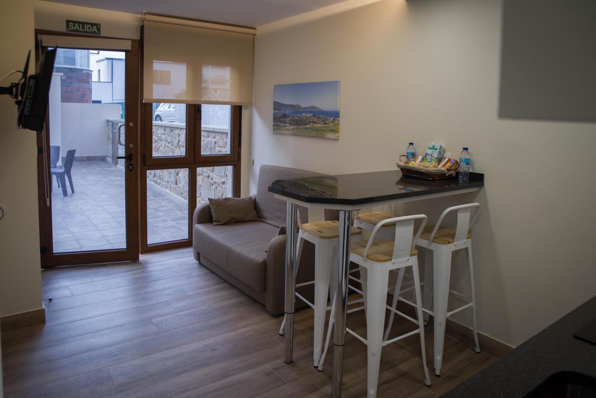 Apartamentos turisticos HAZ AMIGO Muxía Habitación foto